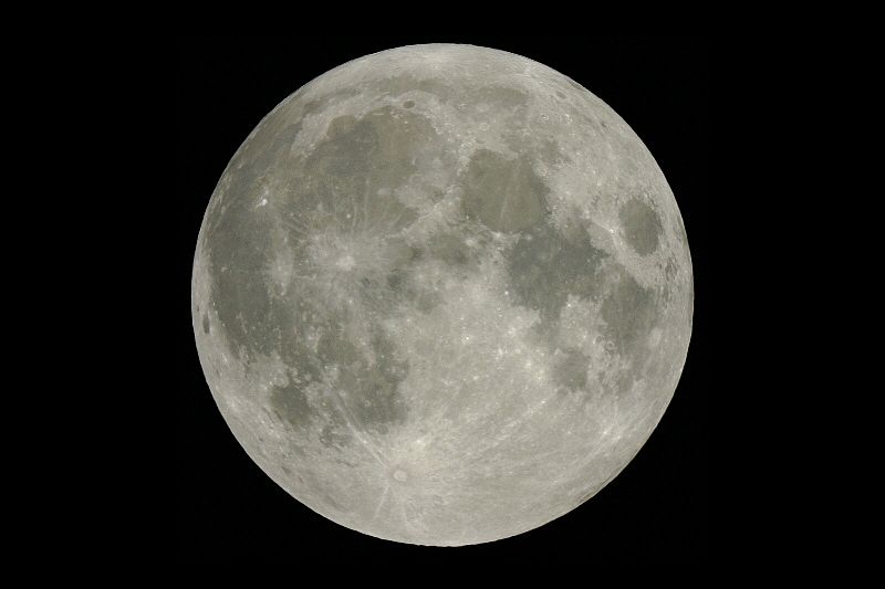 Vollmond vor Mondfinsternis